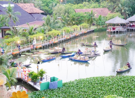 Khu du lịch Văn Thánh – “Ốc đảo” xanh mướt giữa lòng Sài Gòn