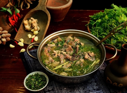 Top món ăn nhất định phải thử tại Lào Cai 2026