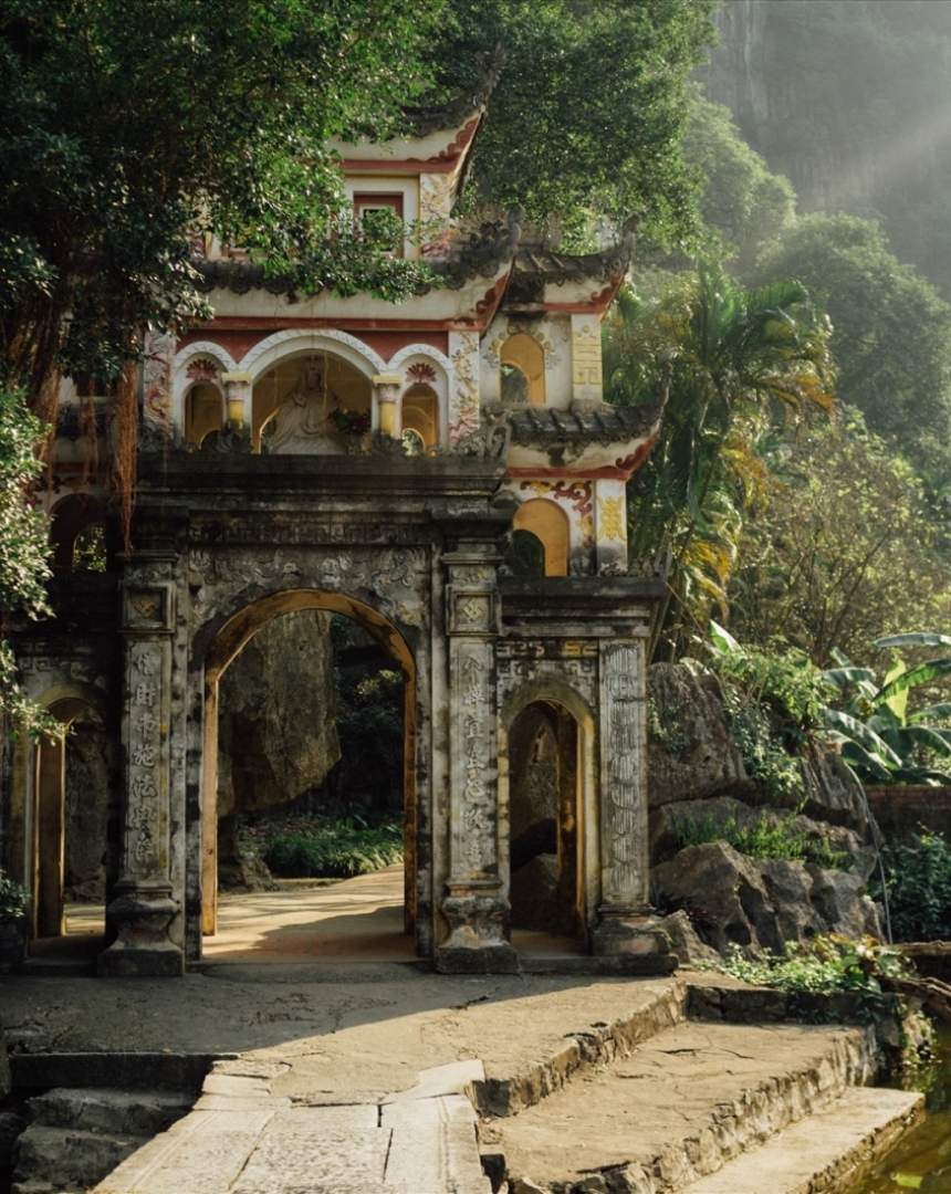 Top điểm du lịch tâm linh nổi tiếng ở Ninh Bình